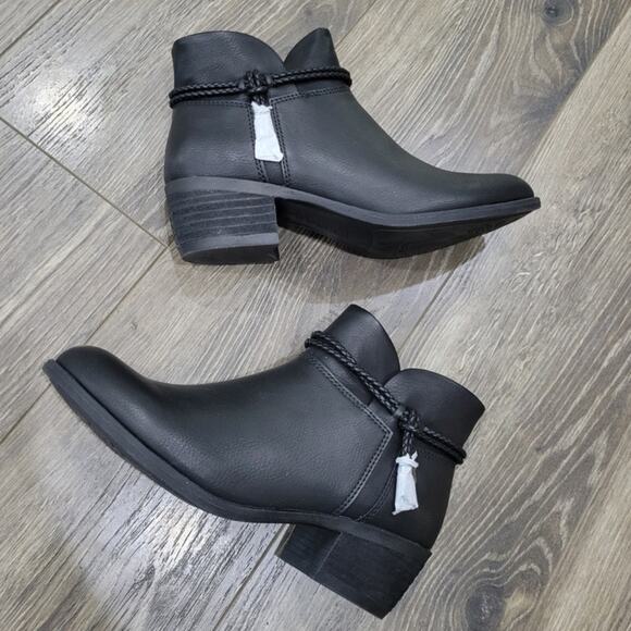 b.o.c. Lindsay Stacked Heel Bootie with Braided Strap Detail Women's Size‎ 6.5 - Picture 7 of 10